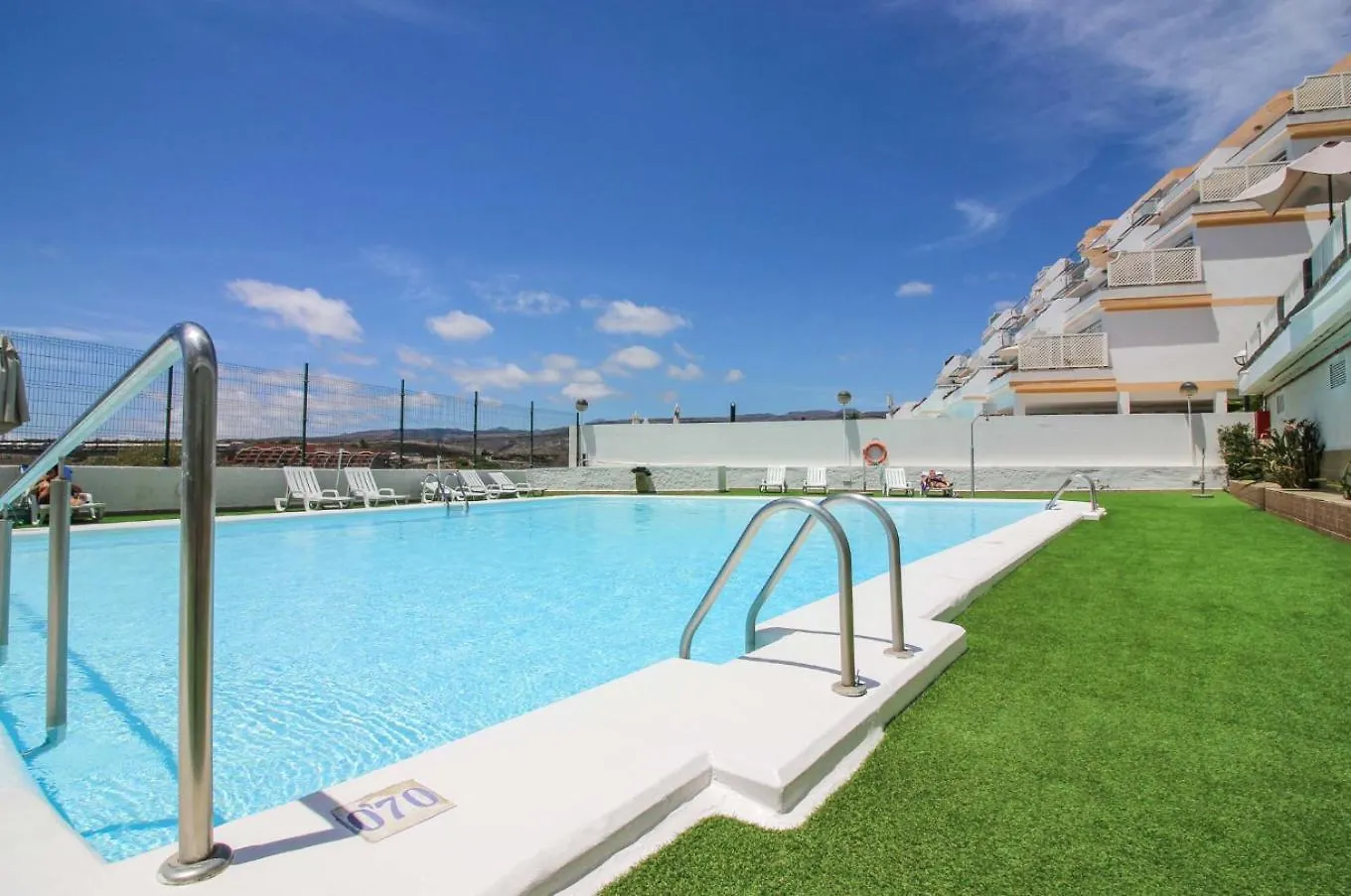 Bright Amadores Seaview Apartment Puerto Rico   Puerto Rico (Gran Canaria)